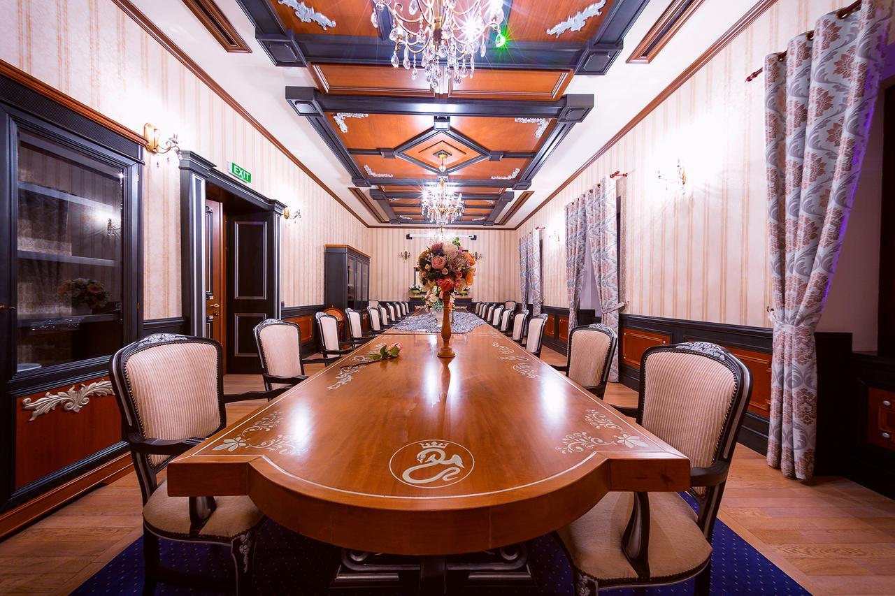 Hotel Cardinal-Domeniile Martinutzi Alba Iulia Extérieur photo